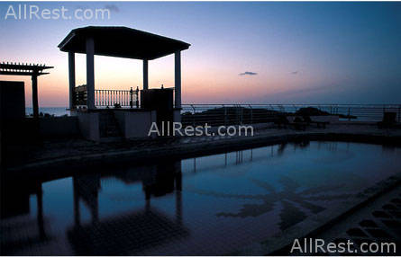 Cabana Grand View Resort 34